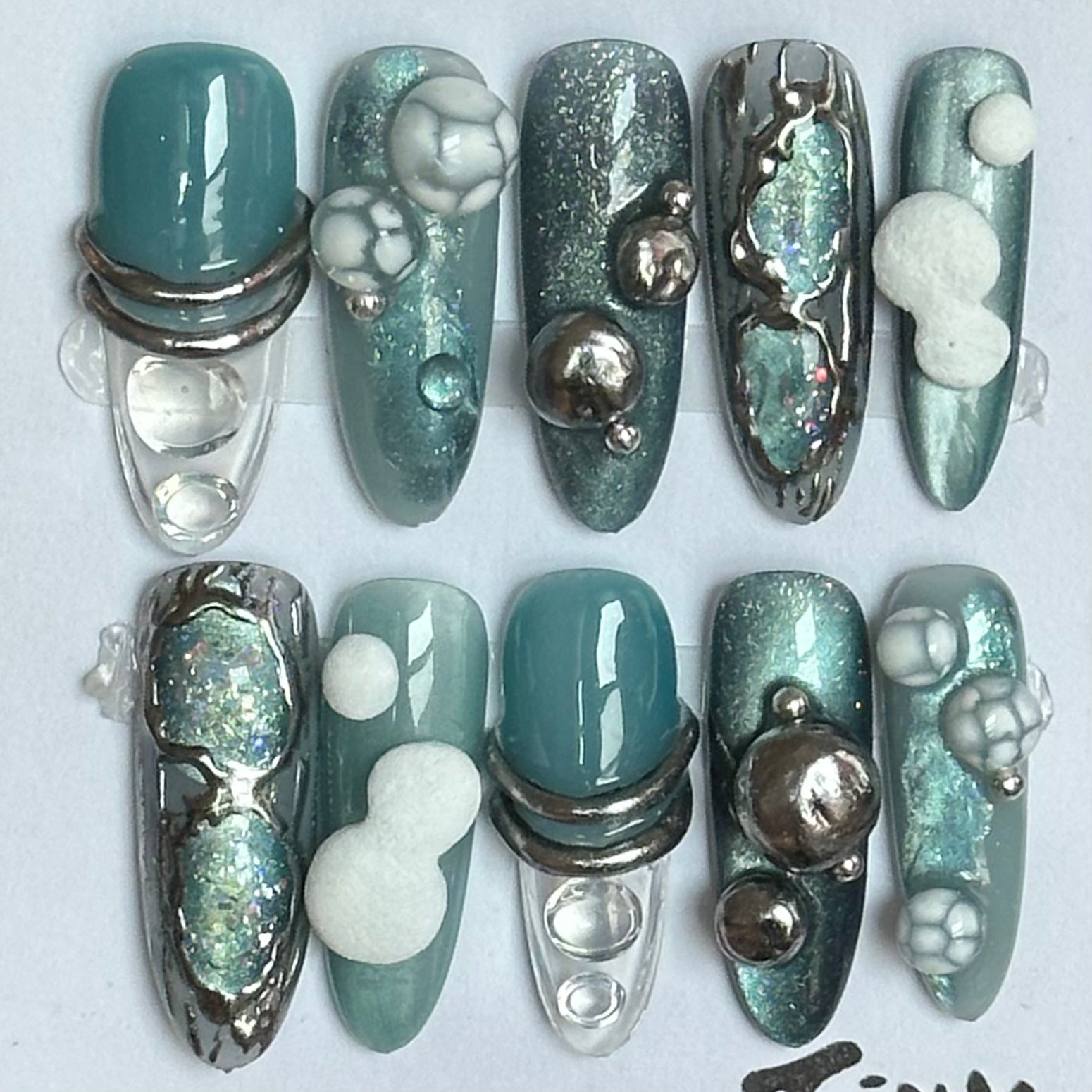 Press Ons Class: Glass Beads