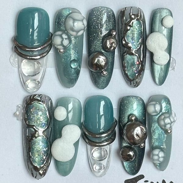 Press Ons Class: Glass Beads