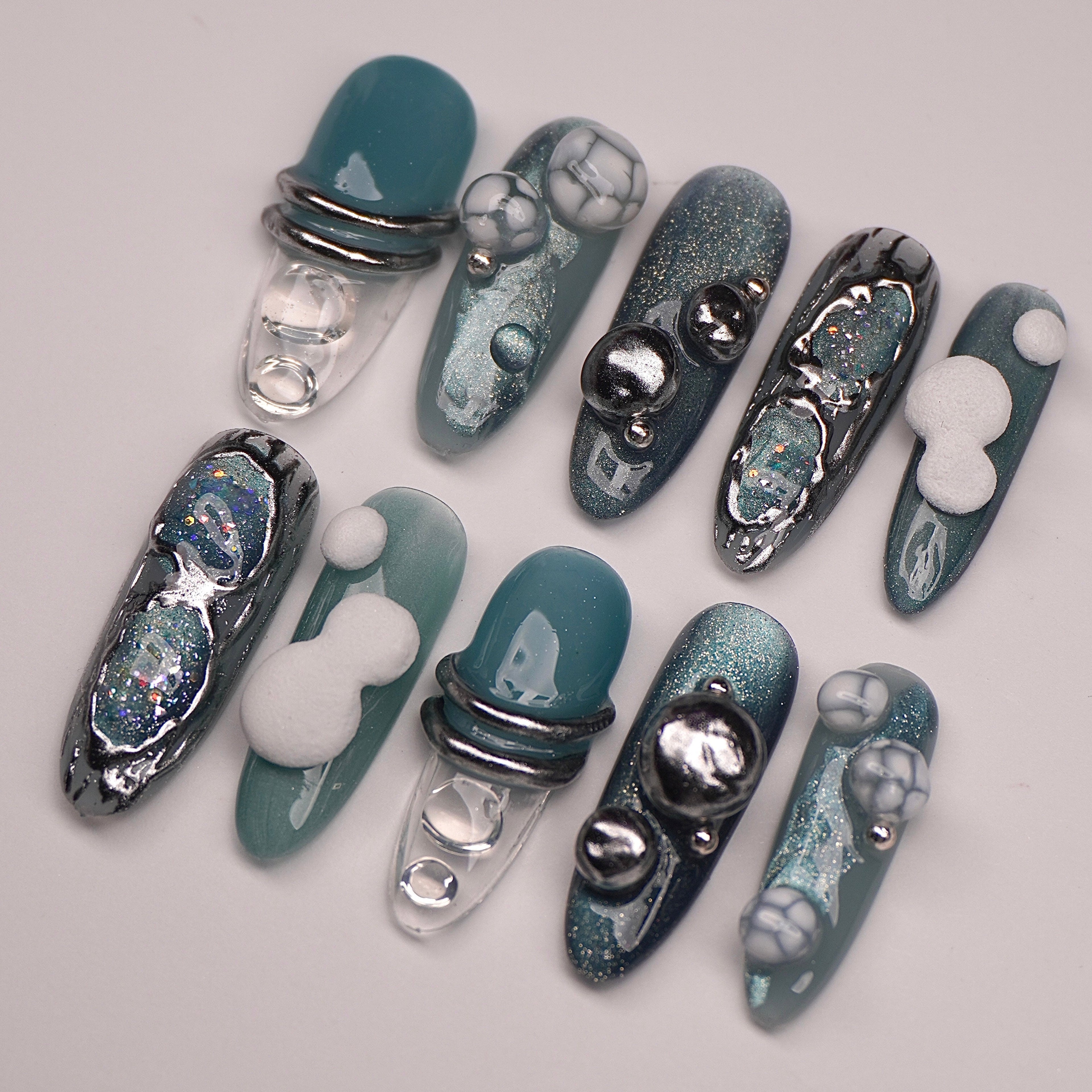 Press Ons Class: Glass Beads